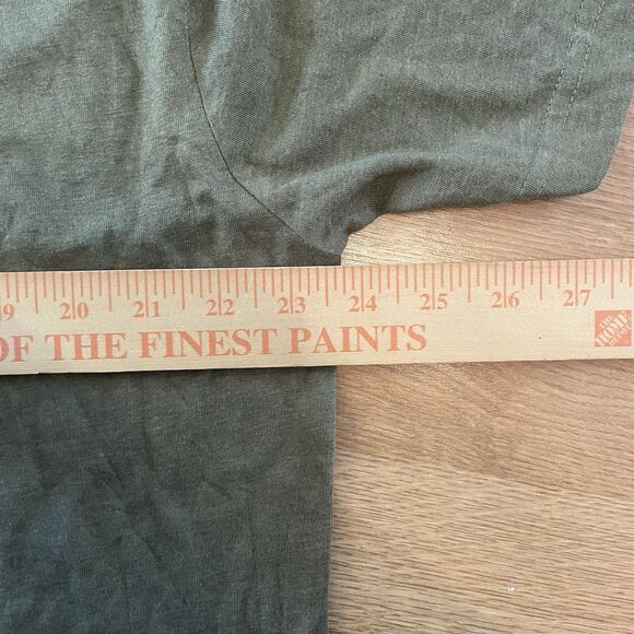 Buc-ees Amarillo Texas Graphic T-shirt Green Buc-ee’s Tee Size XL - Picture 6 of 8